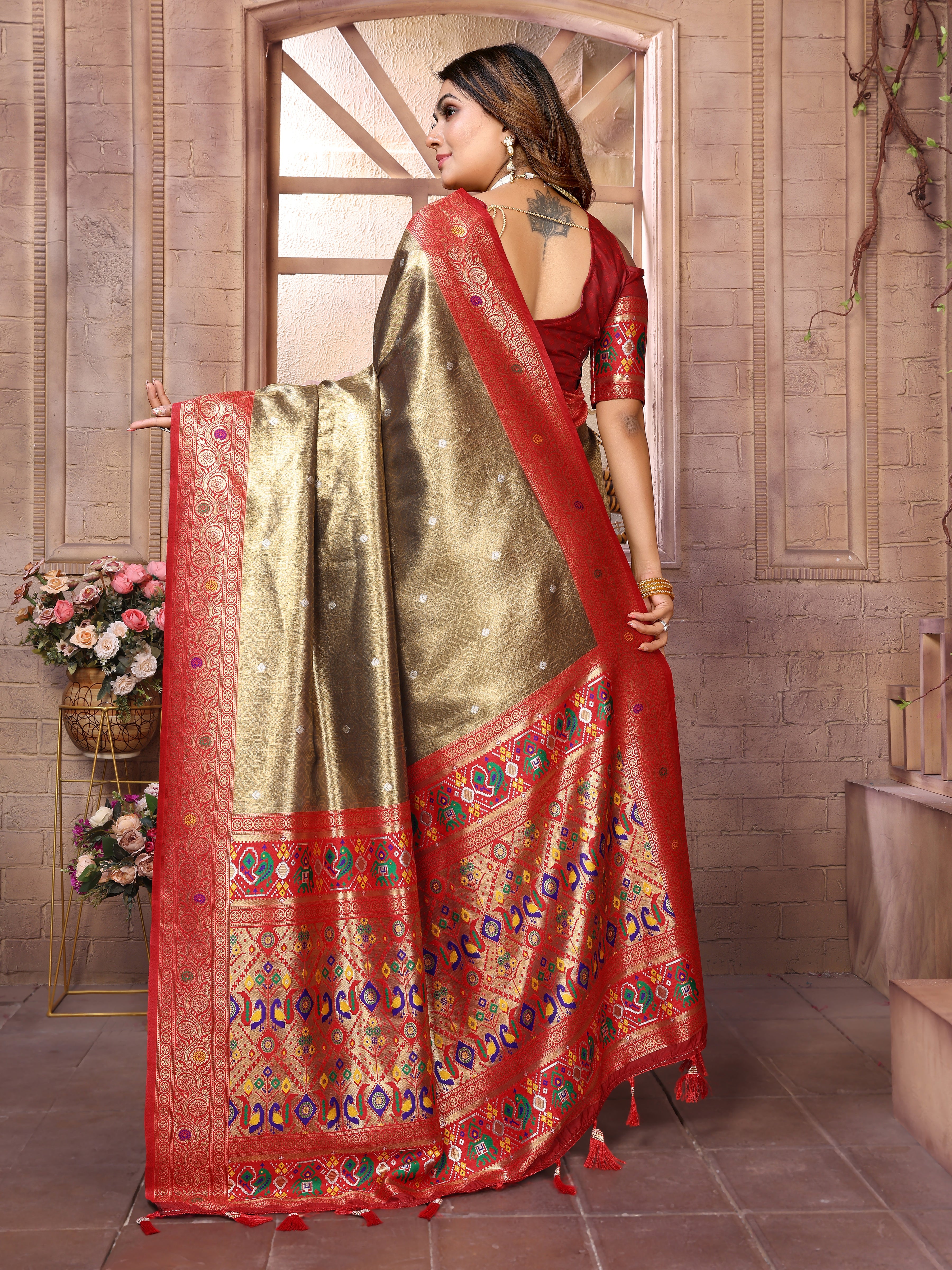 ROYAL PAITHANI HERITAGE